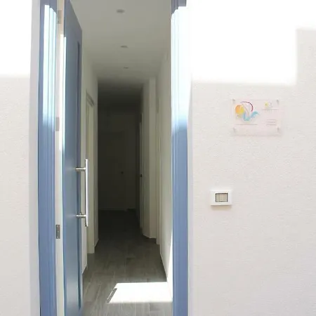 Marconi ファヴィニャーナ