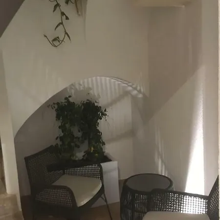 Marconi 住宿加早餐酒店 法维尼亚纳